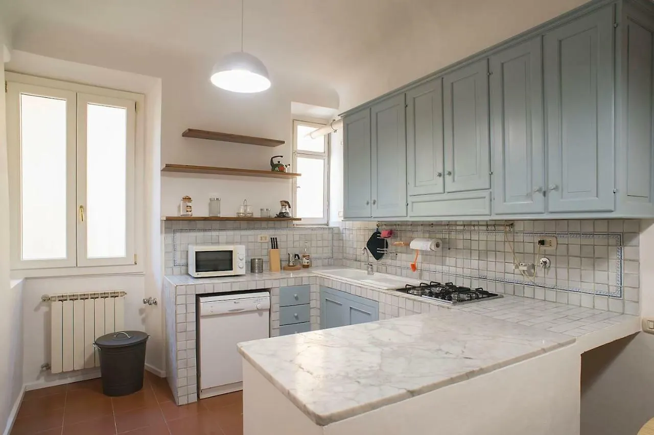 פירנצה Vasco Pratolini Apartment